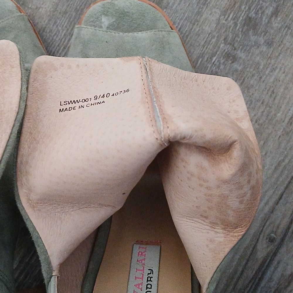 Kristin Cavallari for Chinese Laundry Lash Heel in light sage green suede Sz 9 - Picture 7 of 11